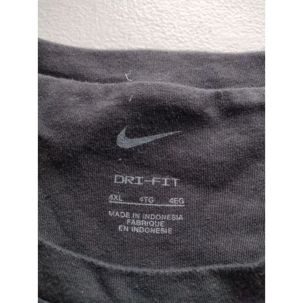 Nike Dri-FIT Performance Athletic short Sleeve Training Shirt Black‎ XL